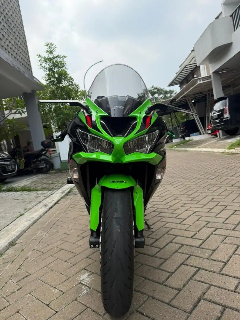 Kawasaki Ninja ZX636 ZX6R Tahun 2022