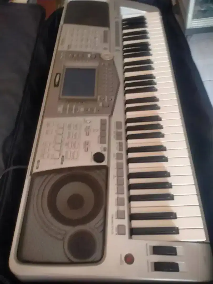 KEYBOARD YAMAHA PSR -2000