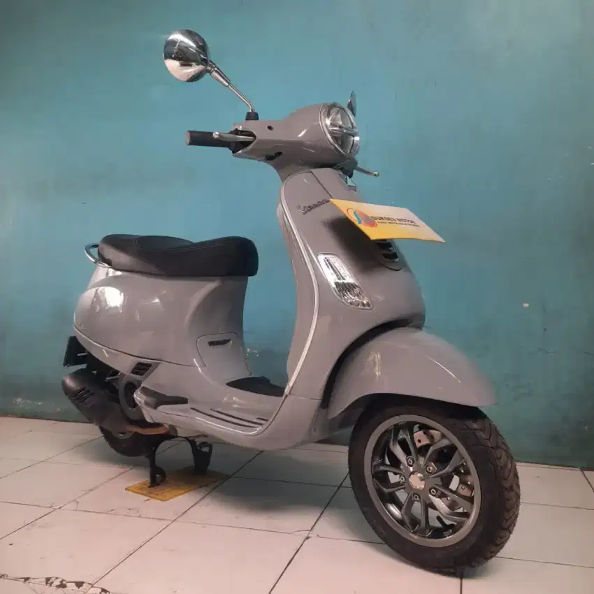 DP 900 RIBU PIAGGIO VESPA LX 125 I-Get Tahun 2023