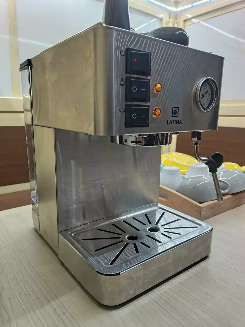 Mesin Kopi Espresso Latina Primo
