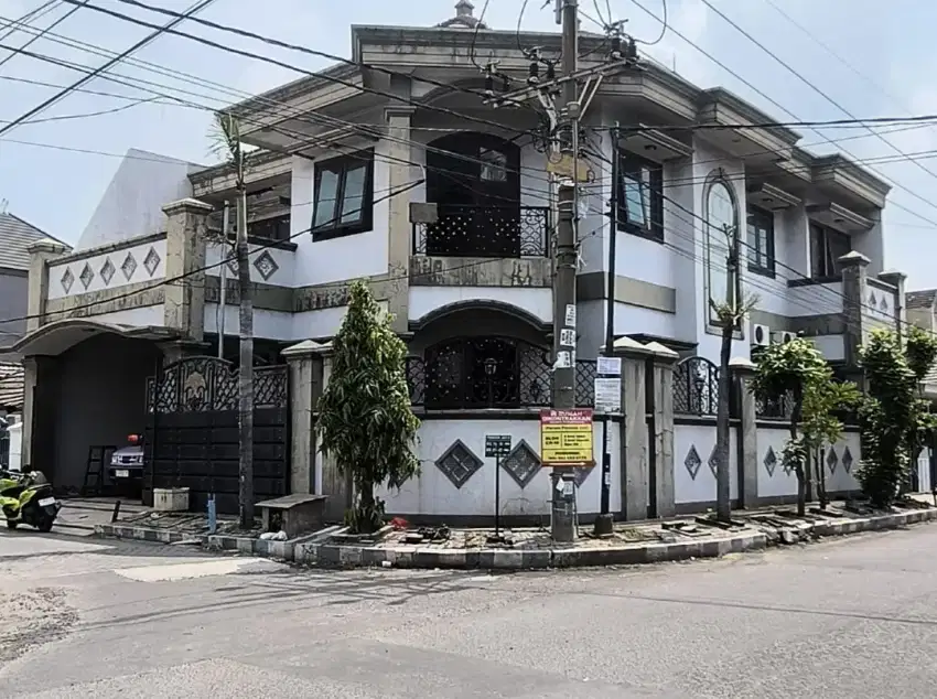 Dijual rumah mewah pondok jati sidoarjo