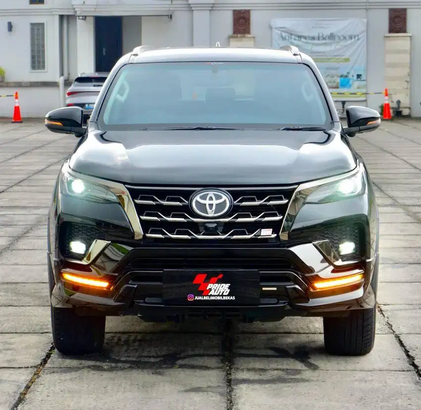 FORTUNER GR 2021 AT ISTIMEWA KM 39 RBUAN