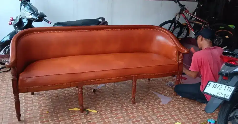 Penambahan busa dudukan kursi