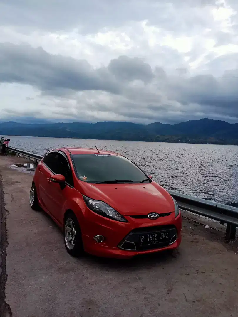 Ford Fiesta 1.6.S. pajak hidup panjang