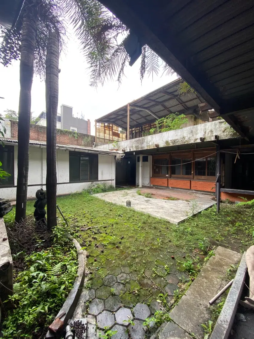 Ruang usaha cocok untuk cafe, kantor atau resto Sayap Riau