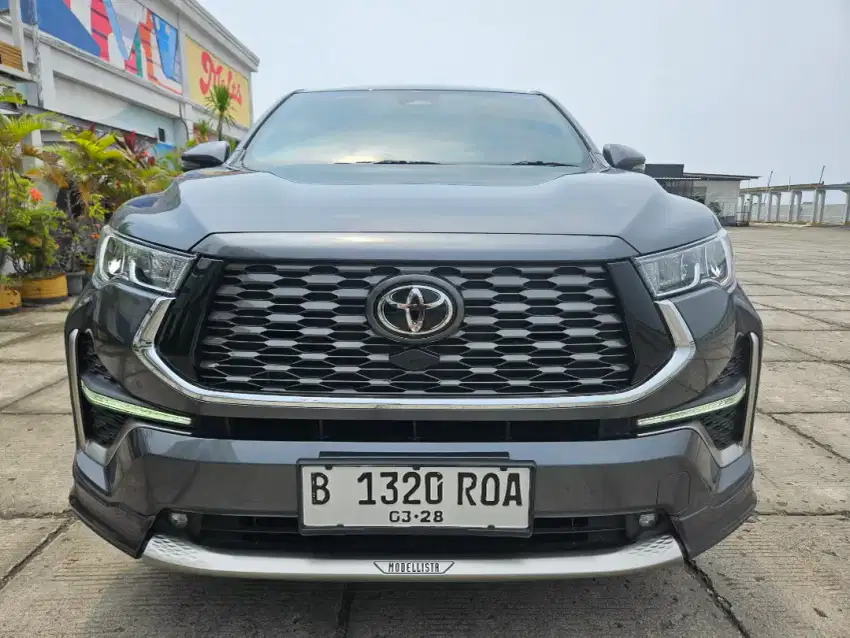 KM 5 rb Zenix Q Hybrid RSE 2023 seperti baru
