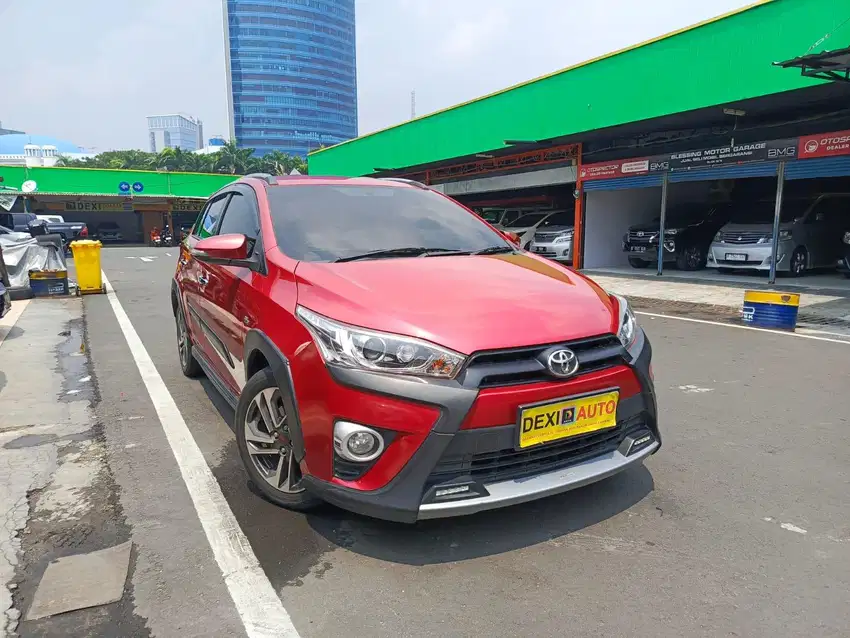 (KM40000)TOYOTA YARIS HEYKERS 2018 NIK 2017 ISTIMEWA KM RENDAH
