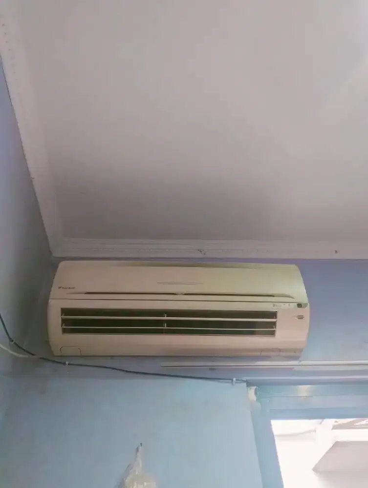 Ac Daikin 1 Pk bekas