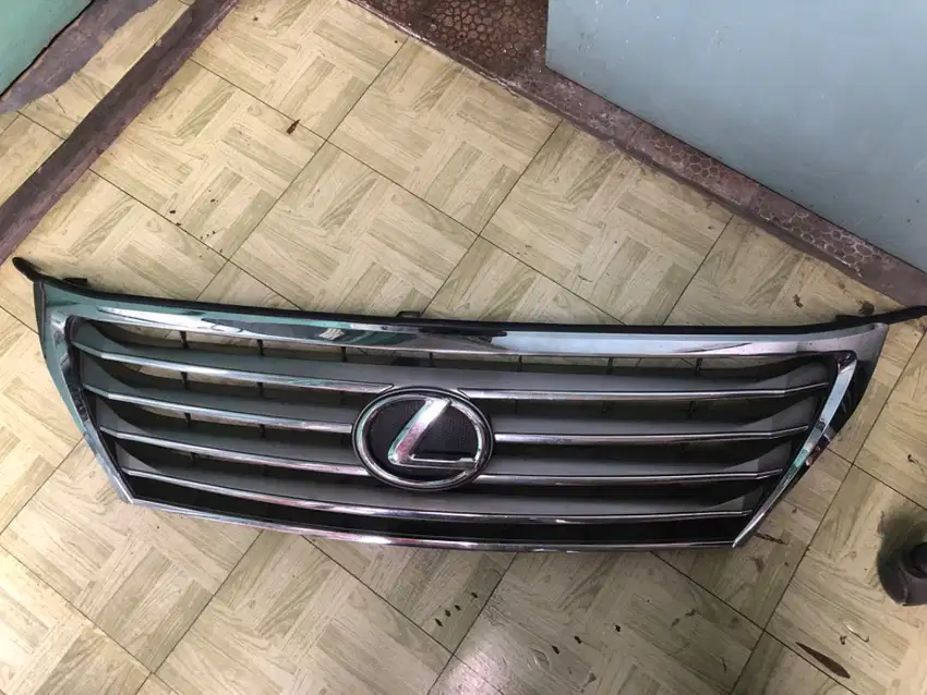 Grill bumper lexus LX570 th 2008 sampai 2012