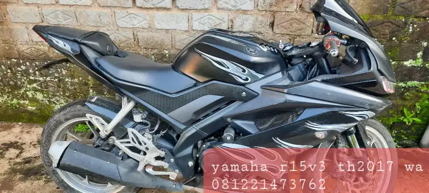 Yamaha r15 v3 tahun 2017