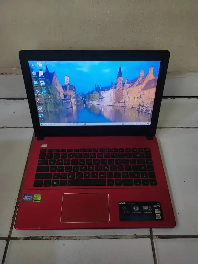 Asus Red Intel Core i3 Double Vga