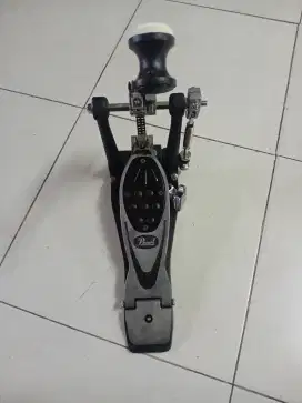 PEARL P2000C ELIMINATOR PEDAL SINGLE DRUM