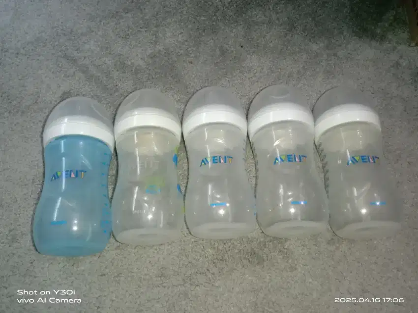 Botol susu merk AVENT PHILIPS