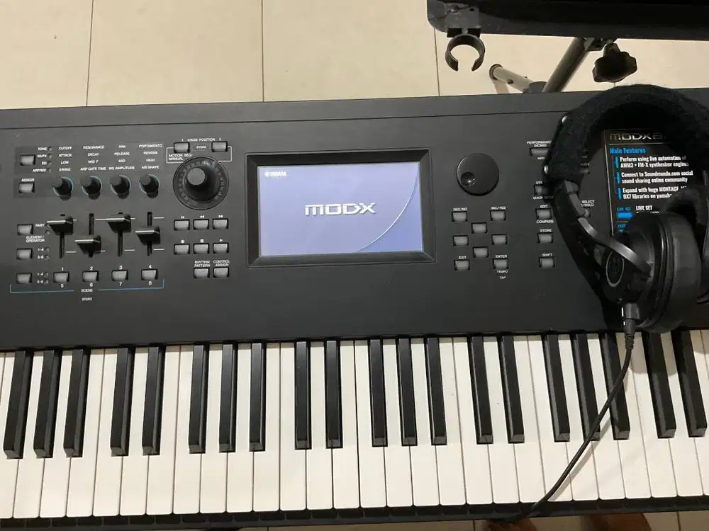 JUAL YAMAHA MODX 8 MULUS ISTIMEWA