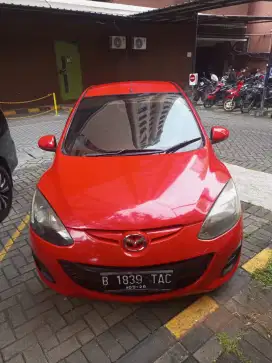 Mazda 2 2010 Bensin