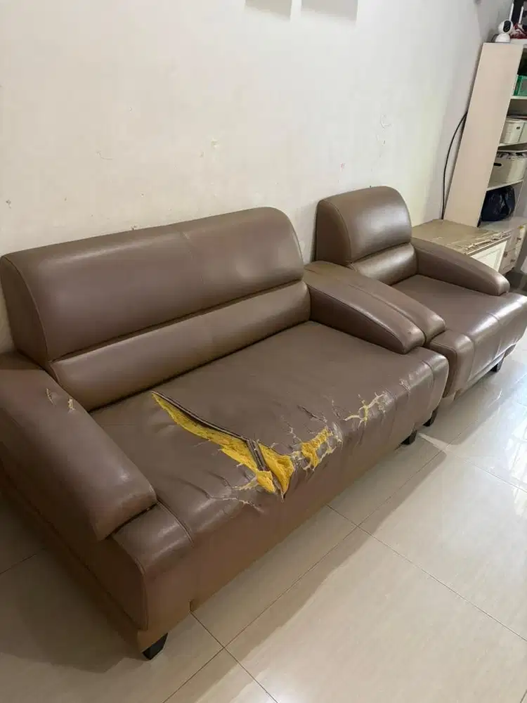 Sofa kulit 3 seat