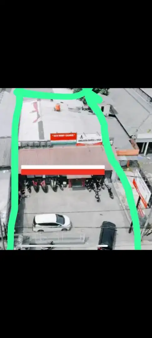 Di jual rumah lokasi strategis cocok untuk usaha bisa untuk kantor.
