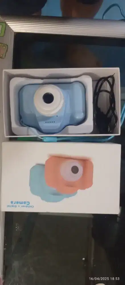 Kamera mini untuk anak belajar foto