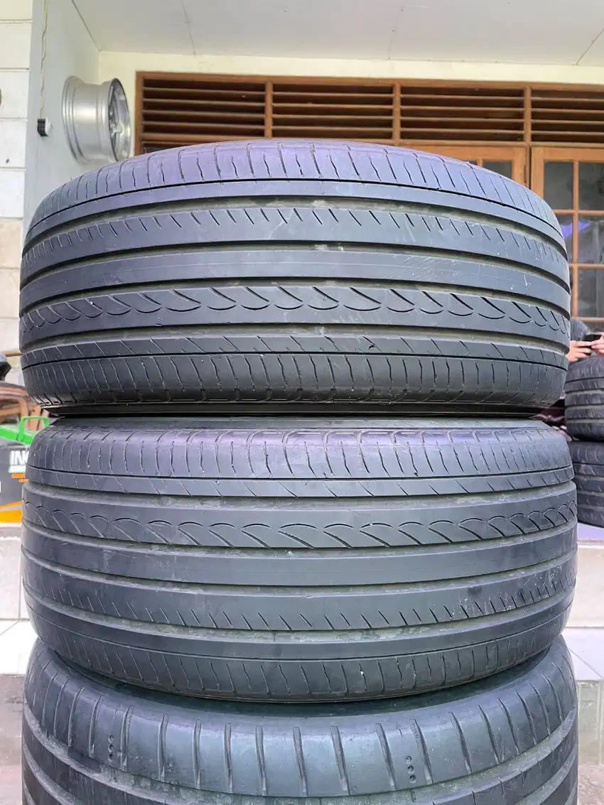 Ban Yokohama Advan Db 215 50 r17 2Pcs