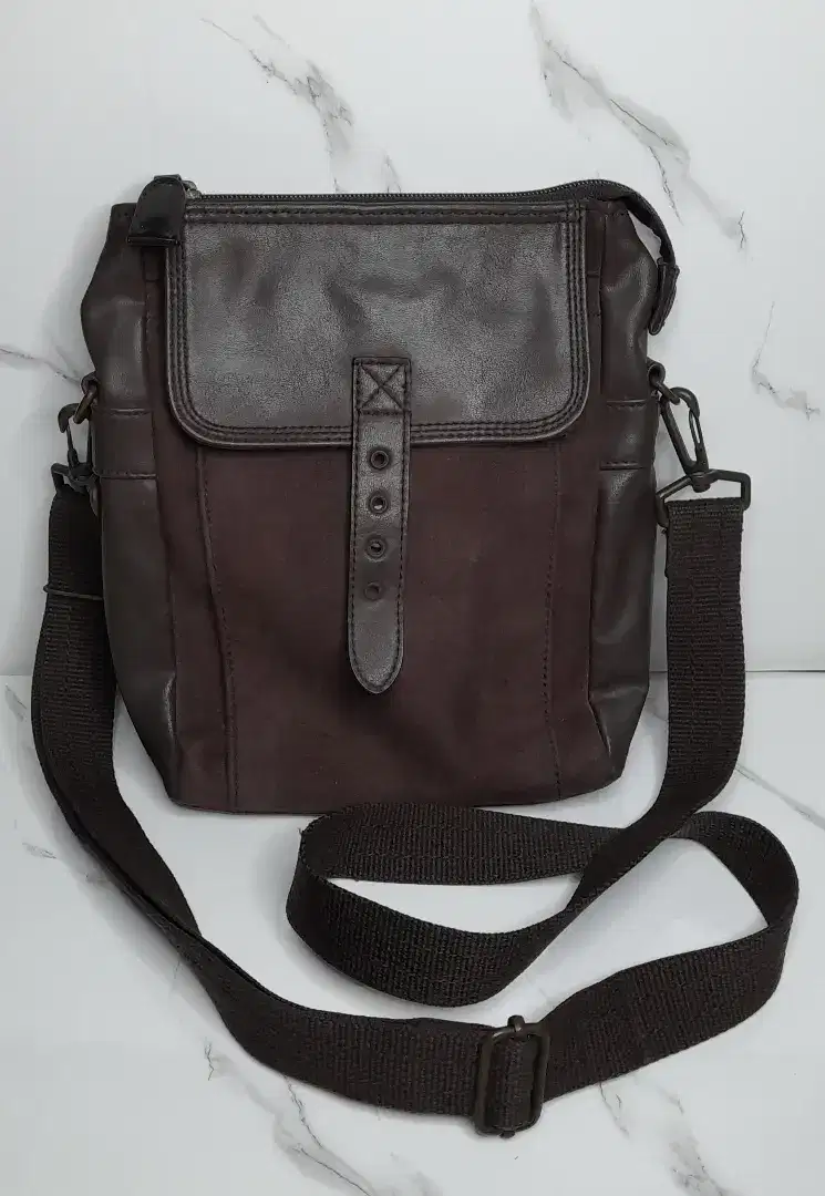 Tas Selempang COMME CA ISM