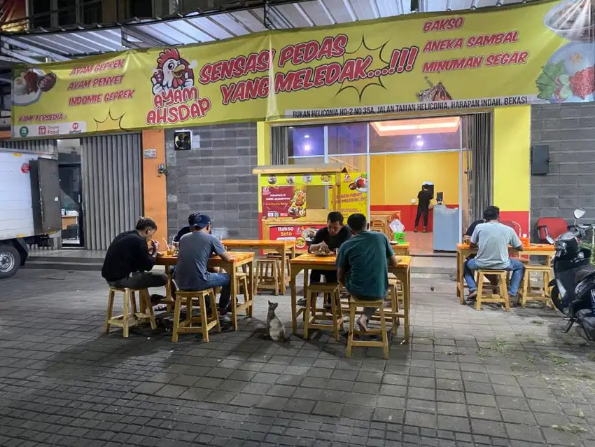 Dijual Cepat Perlengkapan Usaha ayam Geprek dan Bakso Lengkap