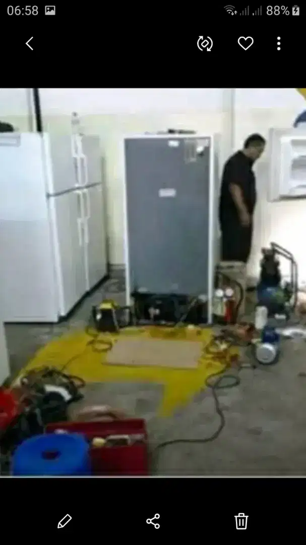 SERVICE KULKAS DAN MESIN CUCI PANGGILAN  ( FREEZER BOX & SHOWCASE  )