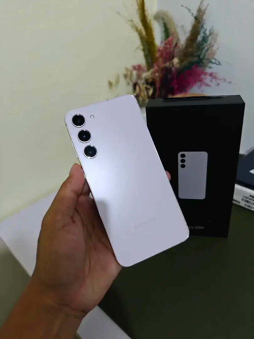Samsung s23 plus 8/512gb fullset resmi mulus