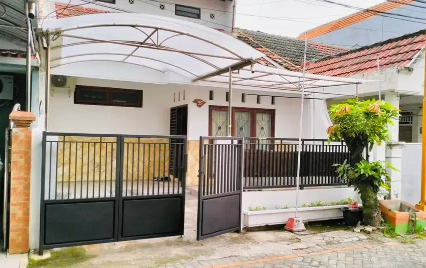 DIJUAL RUMAH GKB GRESIK