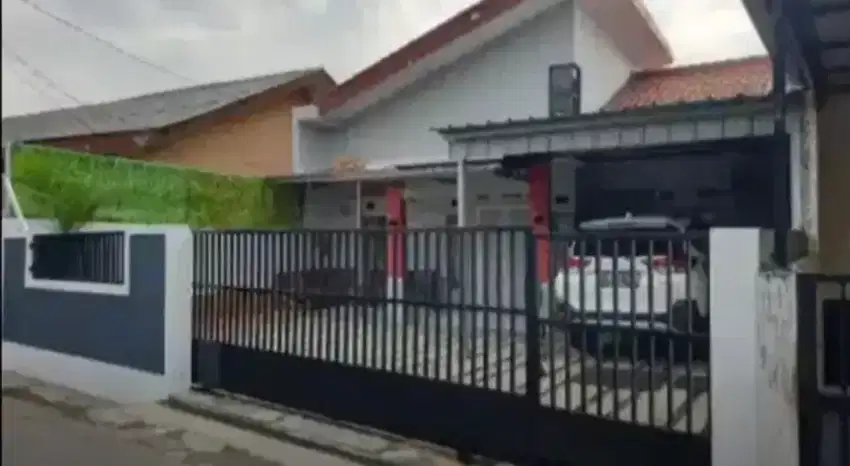 RUMAH NYAMAN HARGA RINGAN LT 160 M² DI JLN GAMPRIT JATIWARINGIN