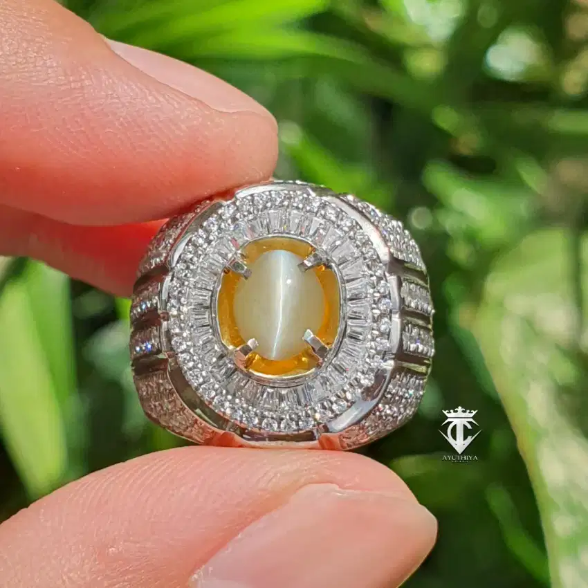 Batu Permata Natural Cat Eye Chrysoberyl SriLanka 1.23 Ct NTE CGL Memo