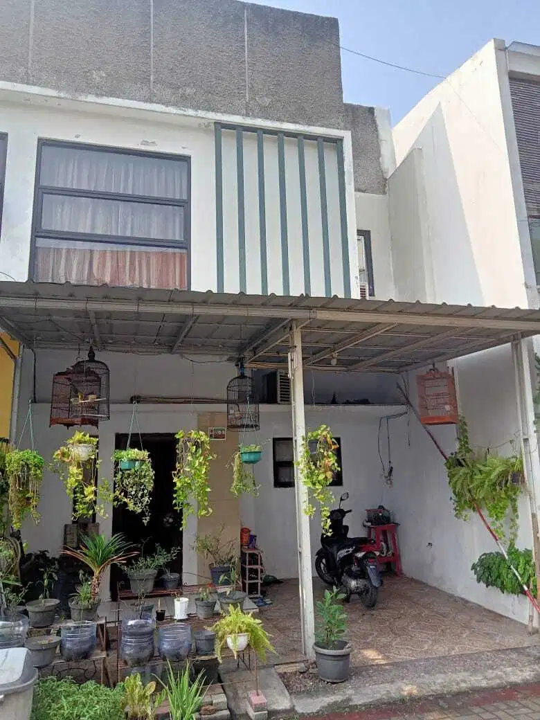 Rumah Bagus siap huni di cluster ciledug view Ciledug Tangerang