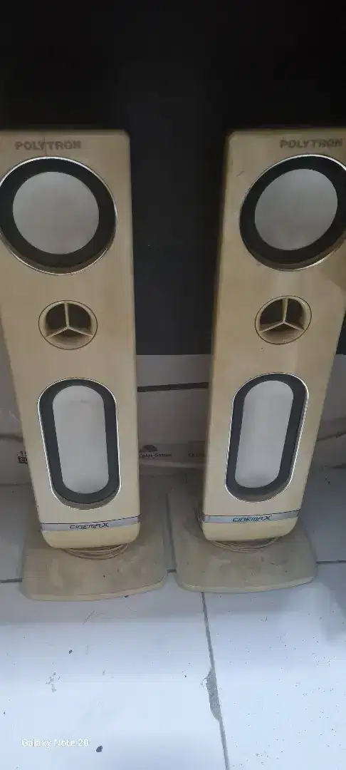 Speaker Tower Pasif Ploytron