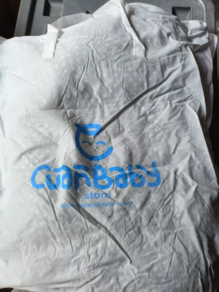 Kasur bayi kelambu (bisa di tenteng)