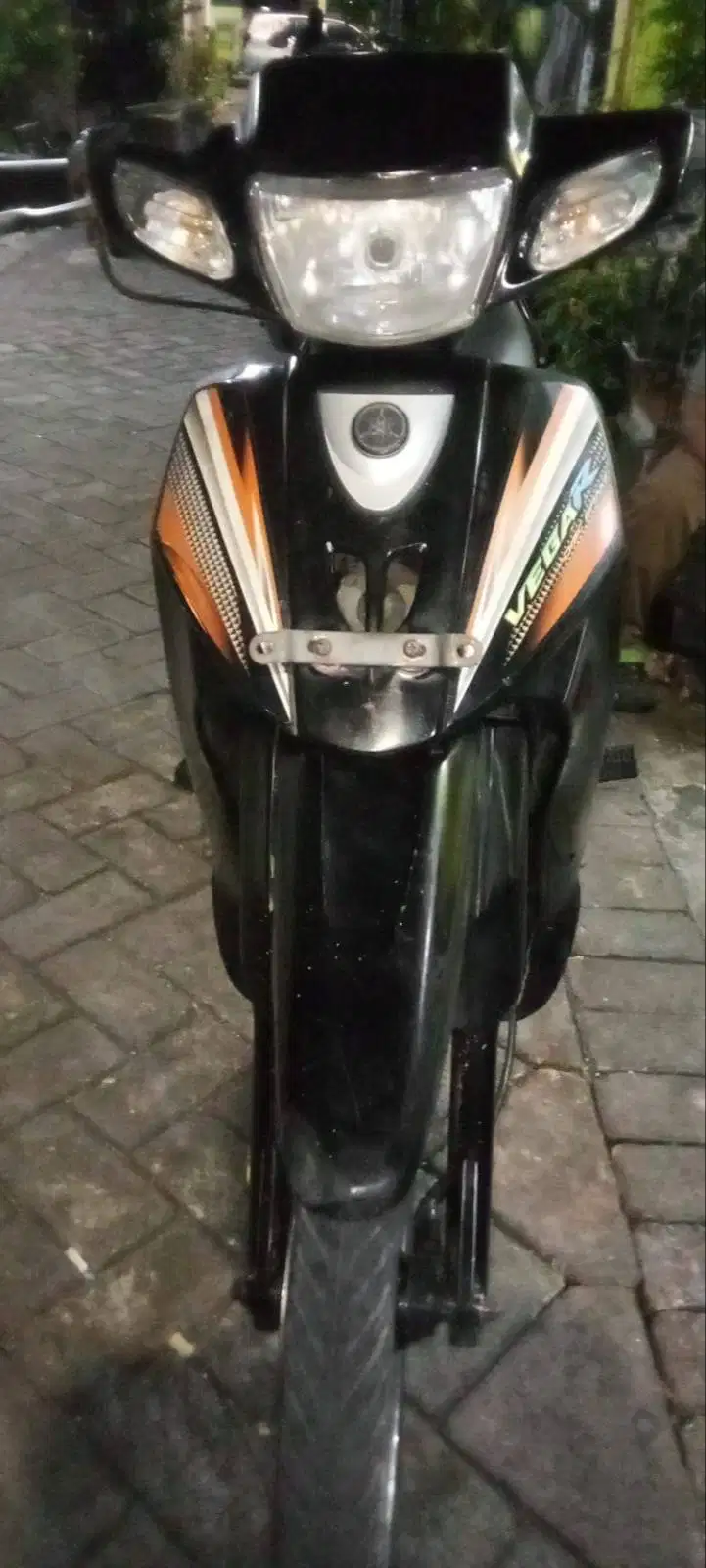 Yamaha Vega R Tahun 2004 Orsinilan Semua Plat L Surabaya