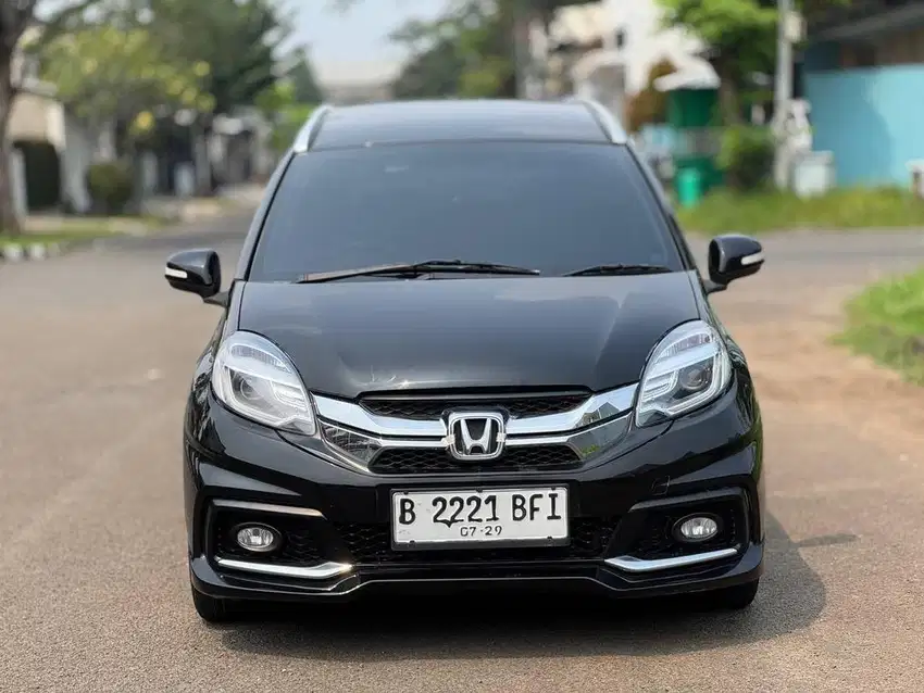 HONDA MOBILIO RS AT 2015 HITAM ISTIMEWA LOW KM