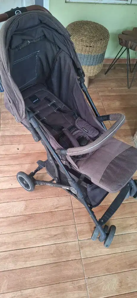 Stroller Babyelle Matrix Warna Brown