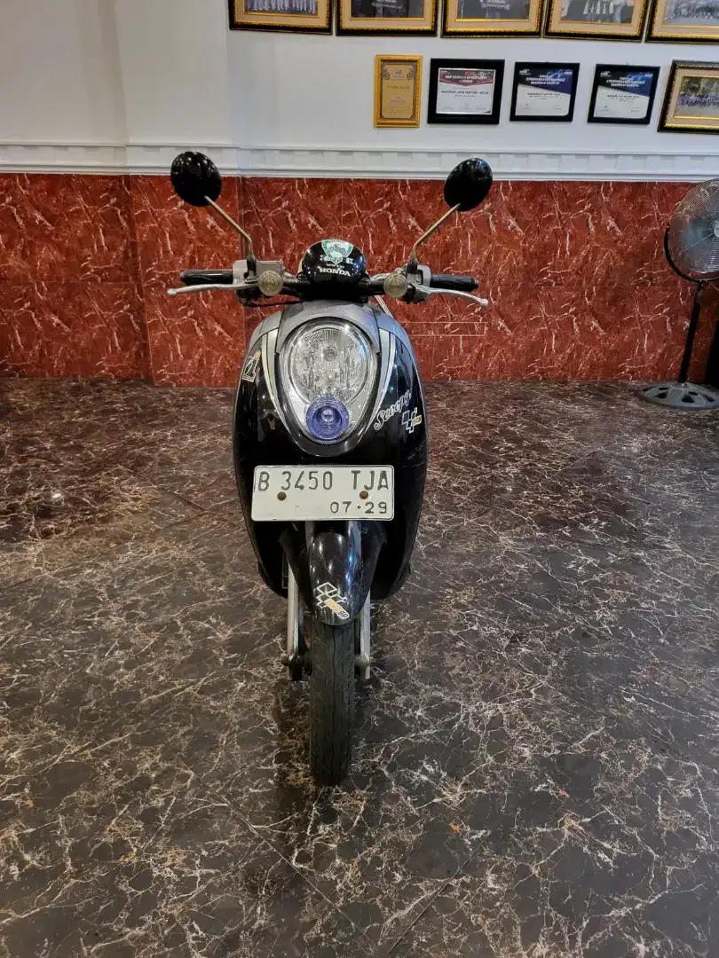 SCOOPY KARBU ONLY CASH / BAJONG