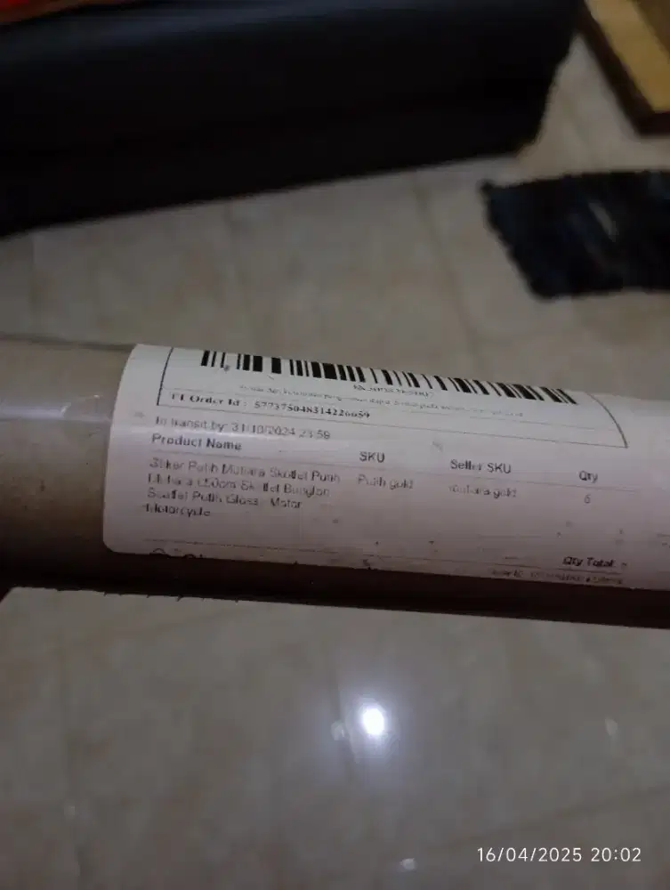 Stiker / skotlet Putih Mutiara lembayung Gold - baru gress 3 meter