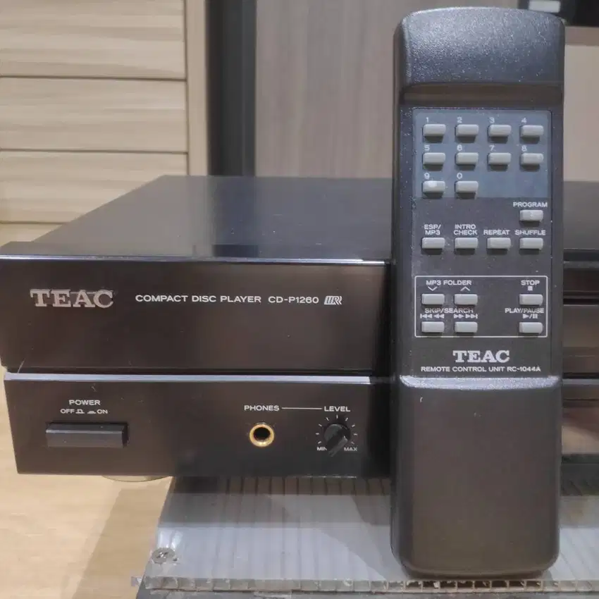 CD Player TEAC CD-P1260