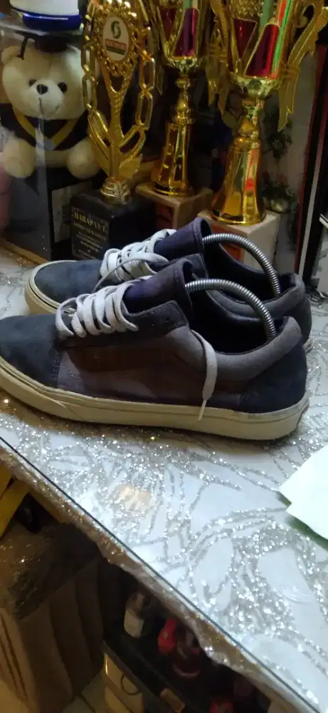 Jual sepatu Vans' old school