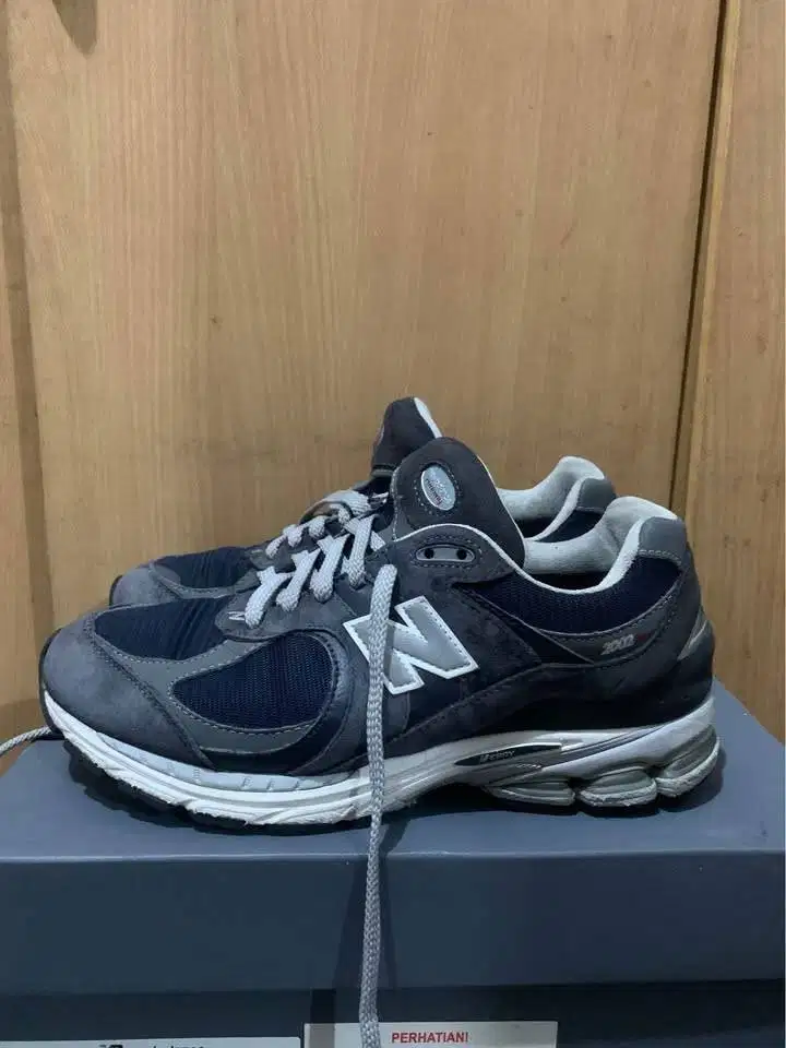 NB 2002 R Gore Tex Navy