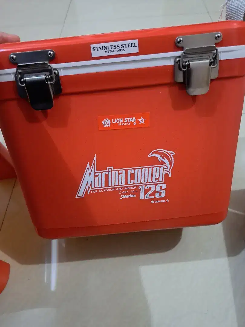Cooler Box Second Bagus