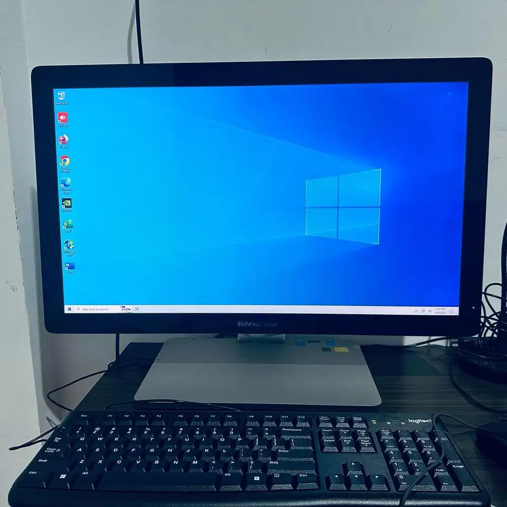 Lenovo pc all in one F0AN core i7 ram 8gb 1terra nvidia 840a 2gb 24”