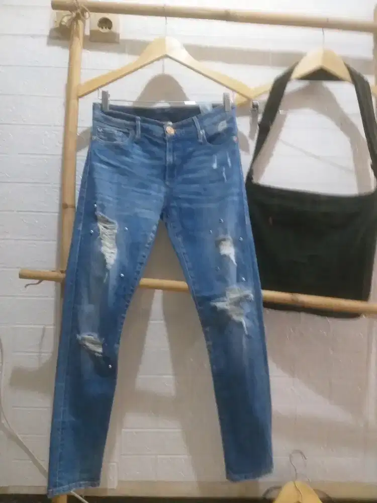 JUAL JEANS MERK  TRUE RELIGION SIZE 30 BLUE MEXICO