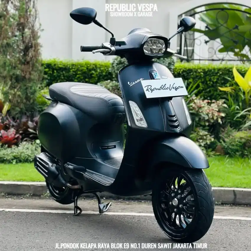 VESPA SPRINT NOTTE 150 IGET ABS LED TH 2019 (GOOD CONDITION)