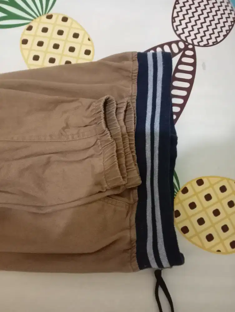 celana Jogger Coklat