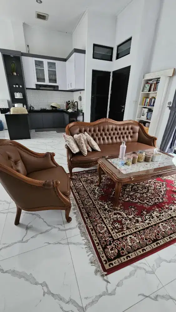 1 Paket Kursi dan Meja Jati Jepara