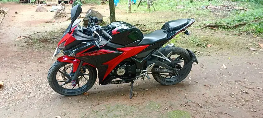 honda,cbr 150r 2017