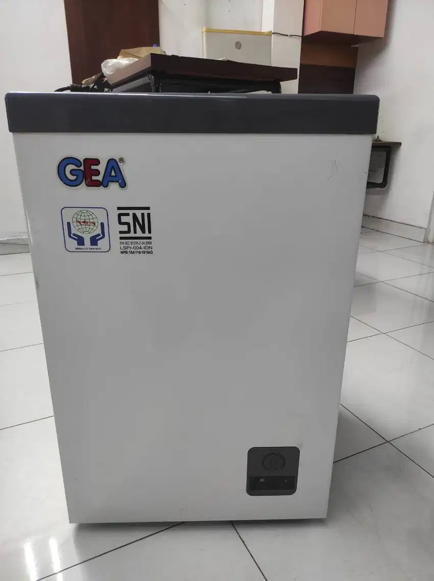 KULKAS FREEZER PINTU SLIDING