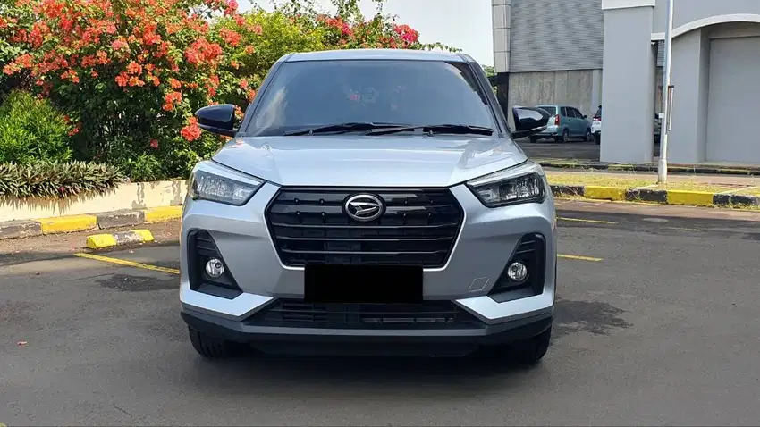 [ KM ANTIK 4RB ] Daihatsu Rocky 1.2 X AT CVT Silver 2022/2023